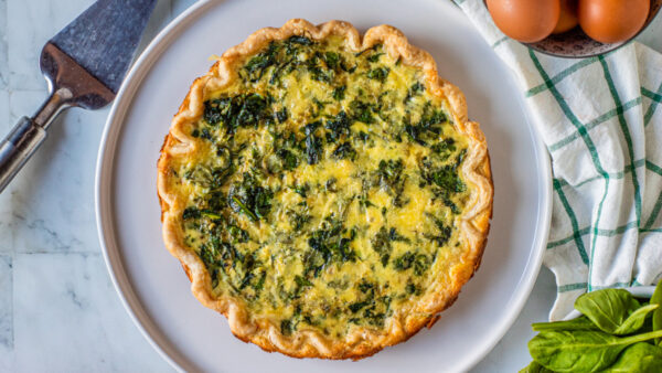 Spinach Quiche<p class="archive-product-description" ><p>Spinach quiche.  Four Servings, plus a side salad</p>
</p>